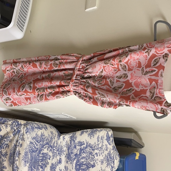 Sundress - Picture 2 of 6